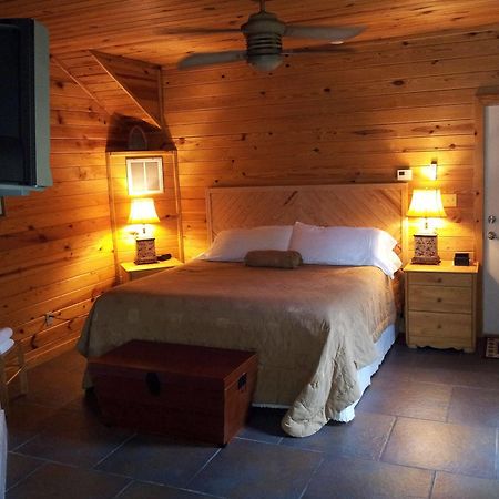 Cabins At Sugar Mountain Apartment Eureka Springs Exterior photo